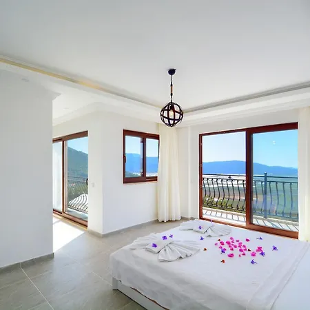 Aykan Villa